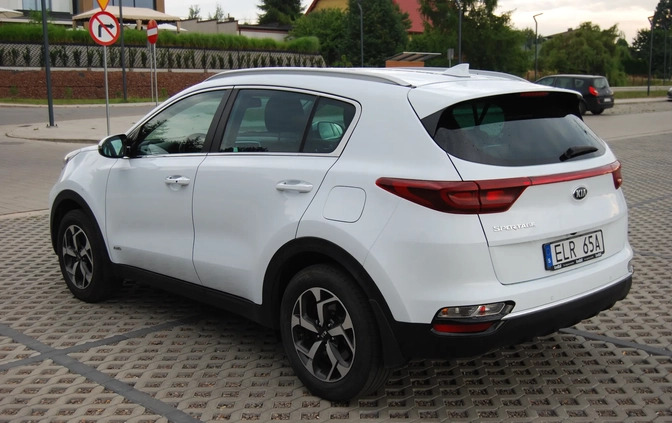 Kia Sportage cena 86087 przebieg: 100000, rok produkcji 2019 z Starachowice małe 667